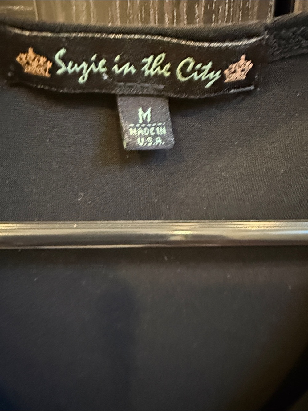 Suzie In The City Black Draped Neck Sleeveless Top - Picture 2 of 2